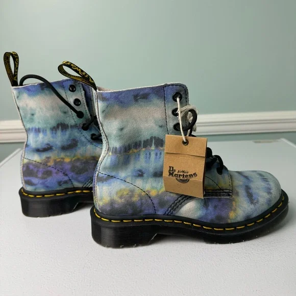 Dr. Martens NEW 1460 Pascal Blue Size 6 Summer Tie Dye Tumbled Women's N… - Picture 6 of 8